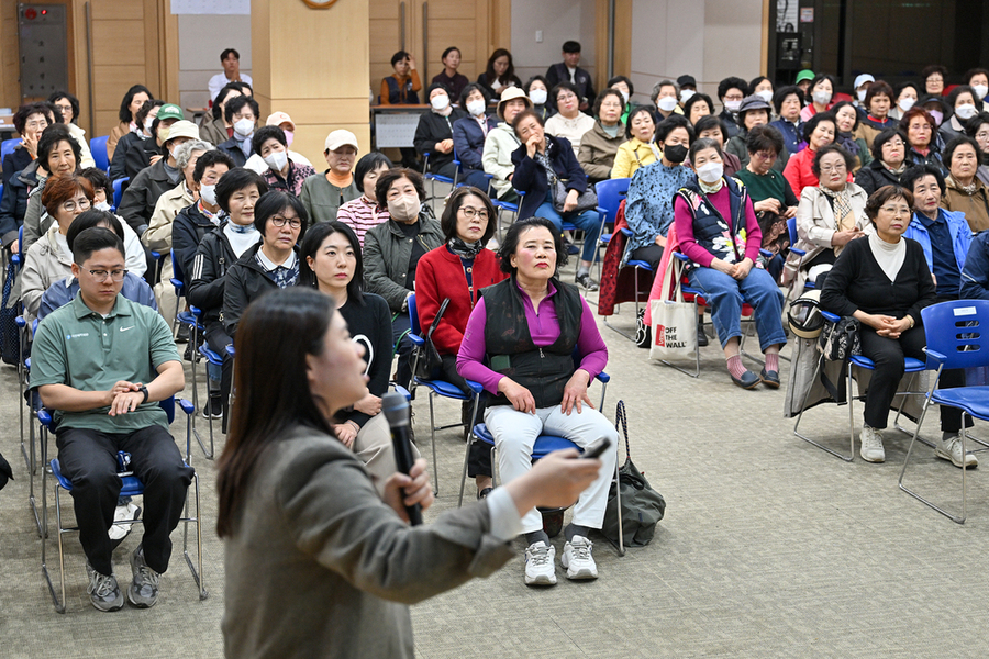 ▲ 광주 서구, 천원국시 어르신 건강까지 챙긴다.ⓒ광주광역시 서구청 제공
