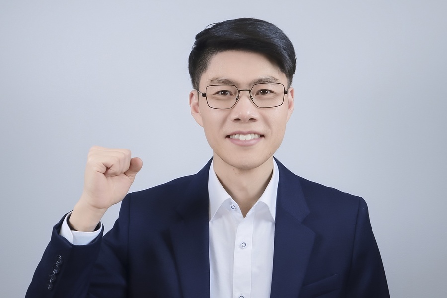 ▲ 대통령비서실 행정관을 지낸 김동현 국민의힘 중앙위원회 교육분과 부위원장이 “의성의 다음 10년을 책임지겠다”며 의성군수 출마를 공식 선언했다.ⓒ김동현 예비후보실