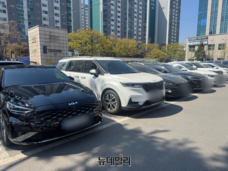 ▲ 8일 오전 서울 영등포구의 한 공영주차장. ⓒ임찬웅 기자