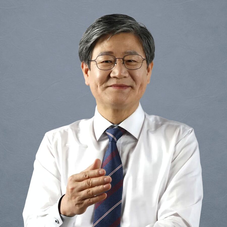 ▲ 권기일 대구 동구청장 예비후보는 8일 동구 전역을 사통팔달로 연결하는 도로망 확충과 첨단 대중교통 인프라 구축을 골자로 한 교통 분야 공약을 발표했다.ⓒ권기일 예비후보실