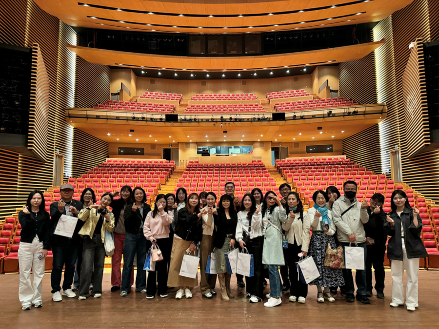 ▲ 여수시 SNS 서포터즈가 지난 8일 ‘4월 서포터즈 데이’ 공동취재 활동을 전개했다.ⓒ여수시 제공