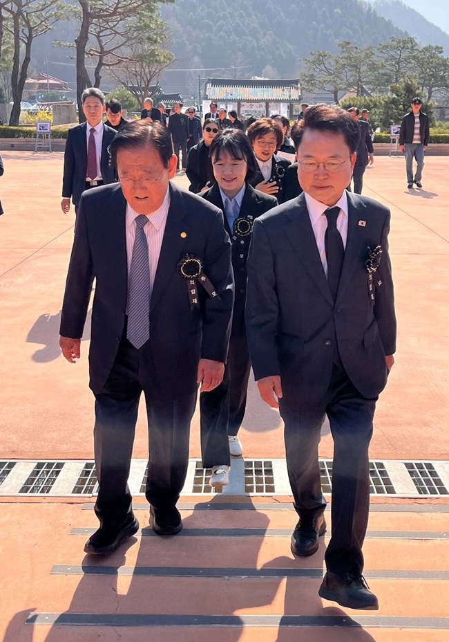 육동한 춘천시장 예비후보, 제42회 의암제 참석