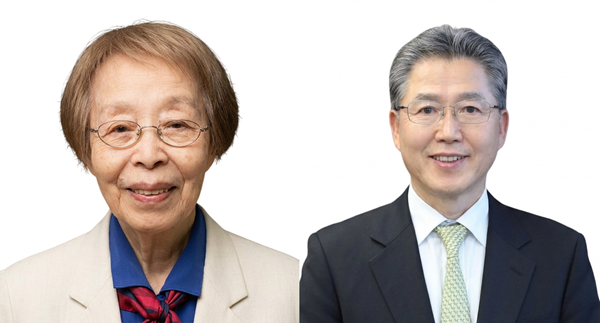 ▲ 왼쪽부터 서초순교수, 김병순대표.ⓒ한남대