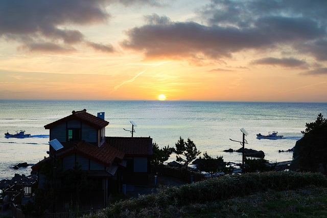▲ 드라마 ‘폭풍속으로’ 촬영지 전경.ⓒ울진군