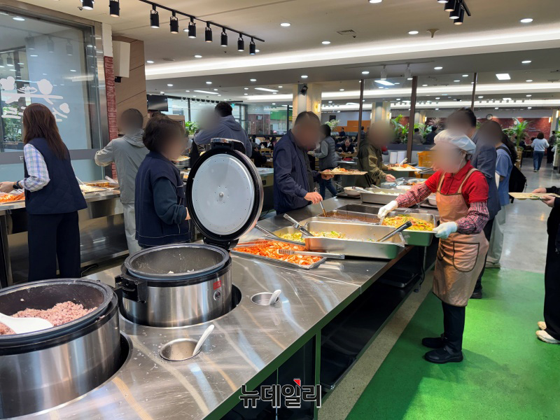 ▲ 14일 오전 서울 금천구 가산동에 위치한 한식 뷔페 전경. ⓒ임찬웅 기자