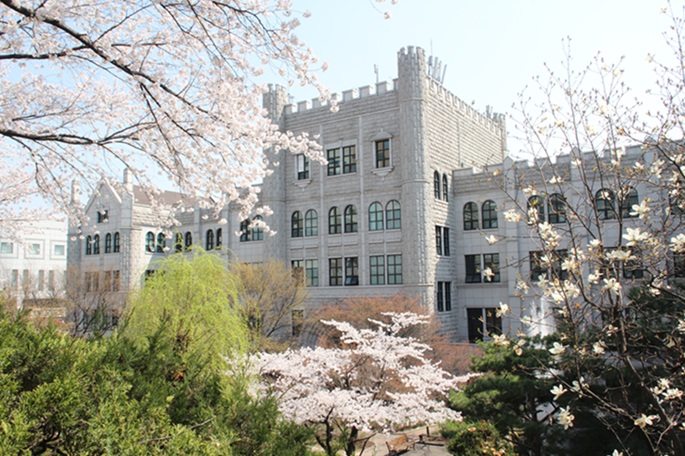 ▲ 본관.ⓒ동덕여대