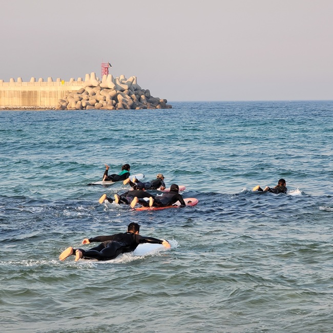 ▲ 서핑 교육 모습. ⓒ양양군