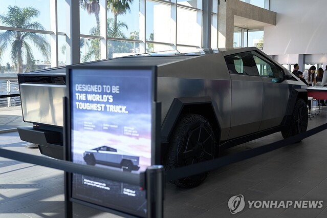 ▲ 테슬라 사이버트럭. 출처=EPAⓒ연합뉴스