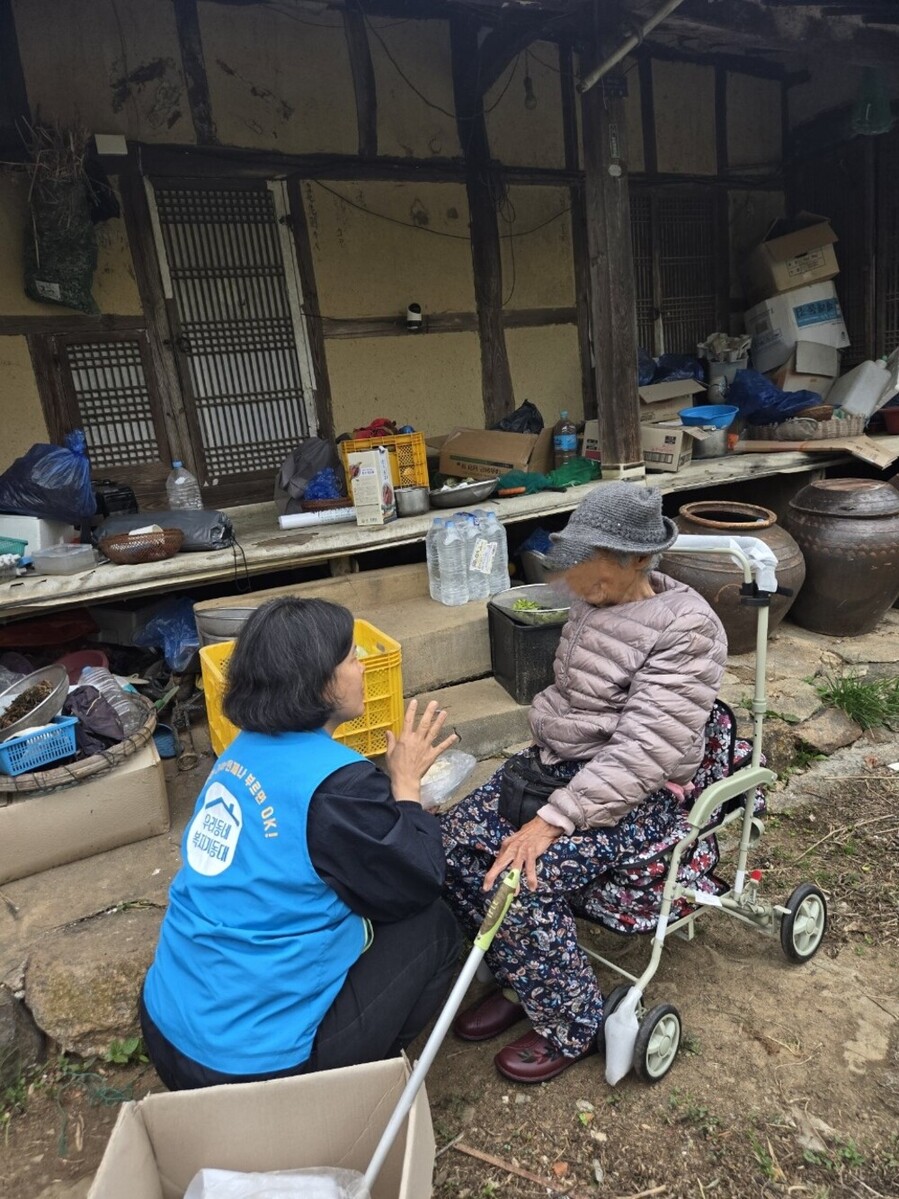 ▲ 청소하는 금요일 활동 모습ⓒ무안군 제공