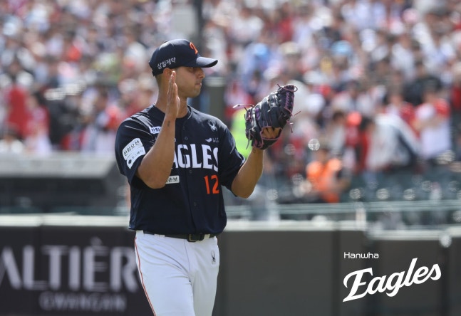 ▲ 에르닌데스가 호투를 펼친 한화가 롯데를 잡고 2연승을 달렸다.ⓒ한화 이글스 제공