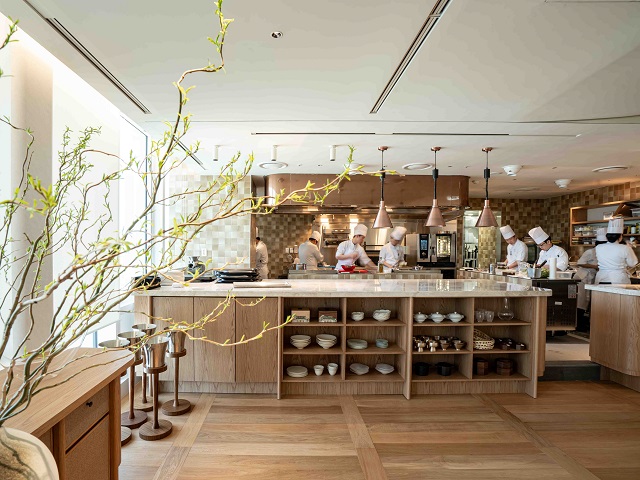 ▲ 아사달의 오픈 키친 모습ⓒ한화푸드테크