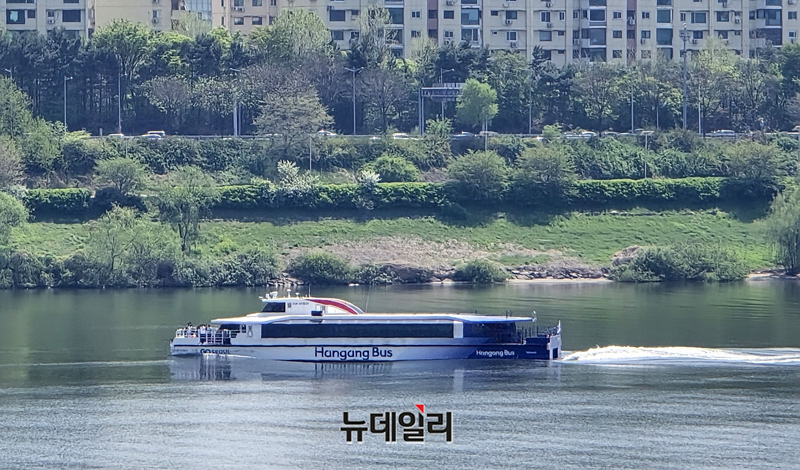 ▲ 한강버스 ⓒ정상윤 기자