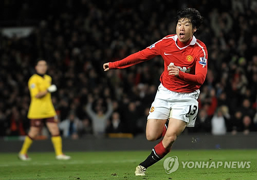 ▲ 2005년 맨유에 입단한 박지성 이후 21년 만에 EPL에서 한국인 0명이 현실화되고 있다.ⓒ연합뉴스 제공