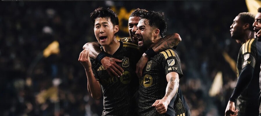 ▲ 서울관광재단은 미국 메이저리그사커(MLS) 명문 구단 LAFC와 공식 파트너십을 맺고 북미 축구팬을 겨냥한 서울 관광 홍보에 나선다고 22일 밝혔다. ⓒLA FC 제공