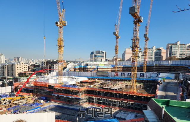 ▲ 서울의 한 아파트 재건축 공사현장. ⓒ뉴데일리DB