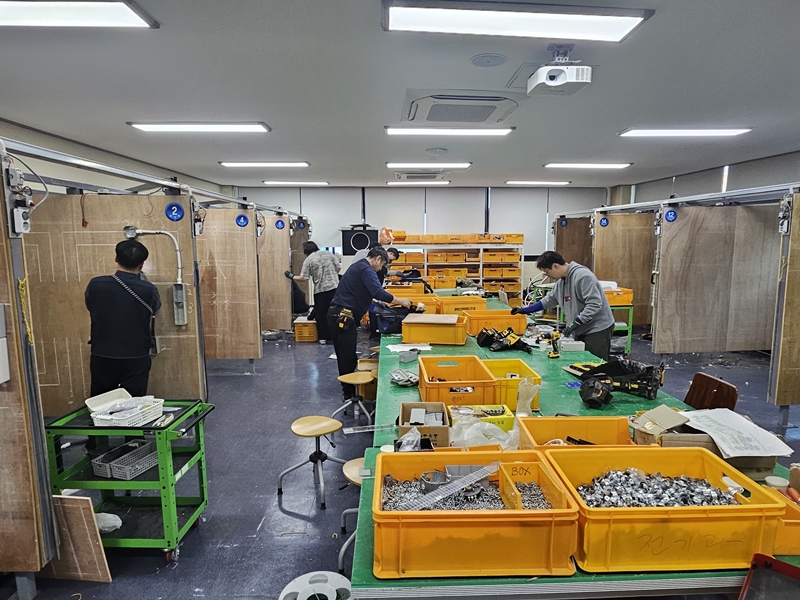 ▲ 충북보건과학대학교 전기기능장 교육 실습 현장. ⓒ충북보건과학대