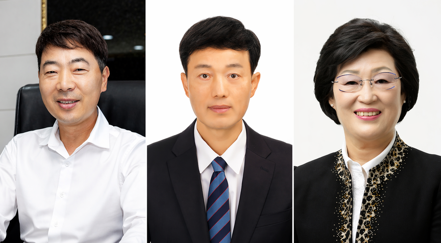 ▲ 제32회 서구민상 수상자-왼쪽부터 사회·봉사 부문 최무진,교육·문예·체육 부문 정찬용, 지역·경제 부문 김성숙ⓒ광주광역시 서구 제공