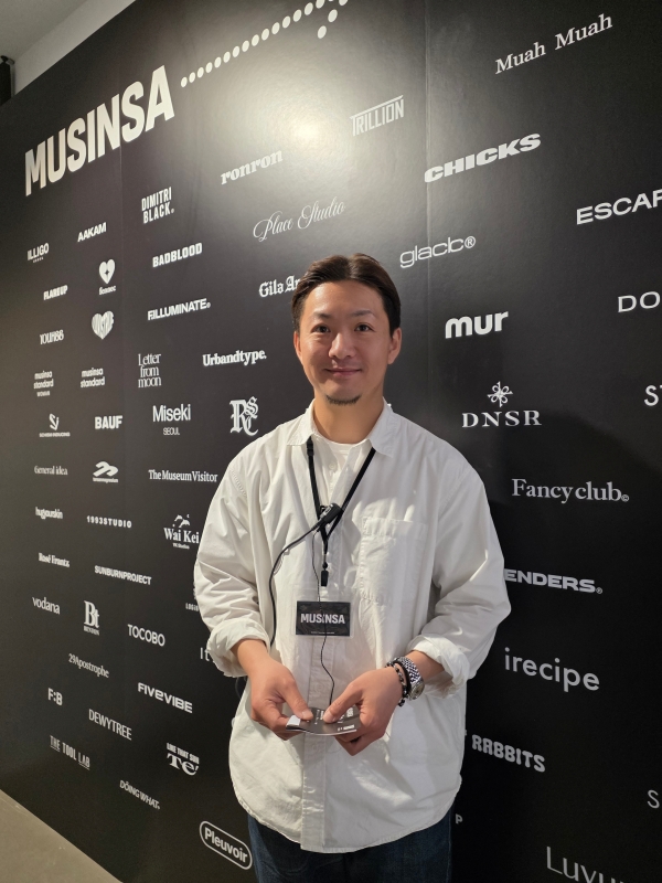 ▲ 함경완 무신사 글로벌브랜드마케팅 팀장이 지난 17일 도쿄 시부야 팝업스토어 현장에서 뉴데일리와 인터뷰를 진행하고 있다.ⓒ최신혜 기자