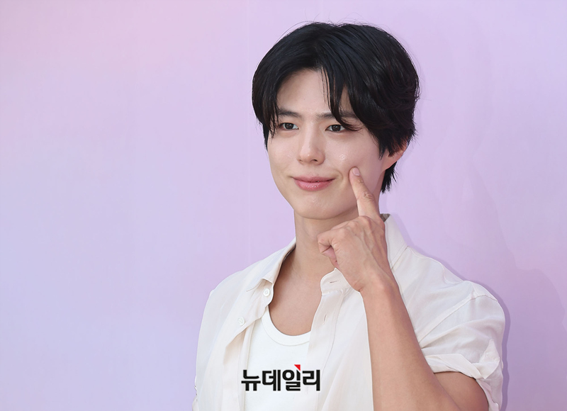 [영상] 성수동 팝업에 등장한 박보검