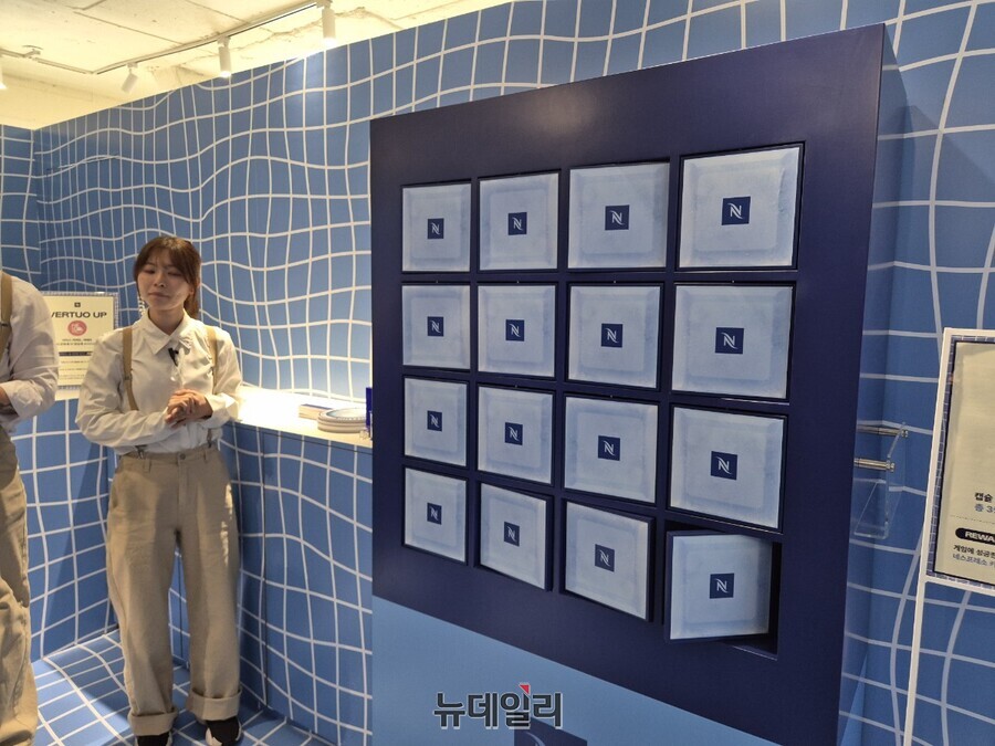 ▲ 아이스 풀 존에서는 이른바 메모리게임을 즐길 수 있다.ⓒ조현우 기자