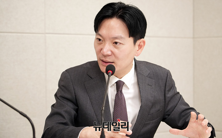 ▲ 박상용 인천지검 부부장검사가 23일 뉴데일리와 인터뷰를 진행하고 있다. ⓒ뉴데일리 DB