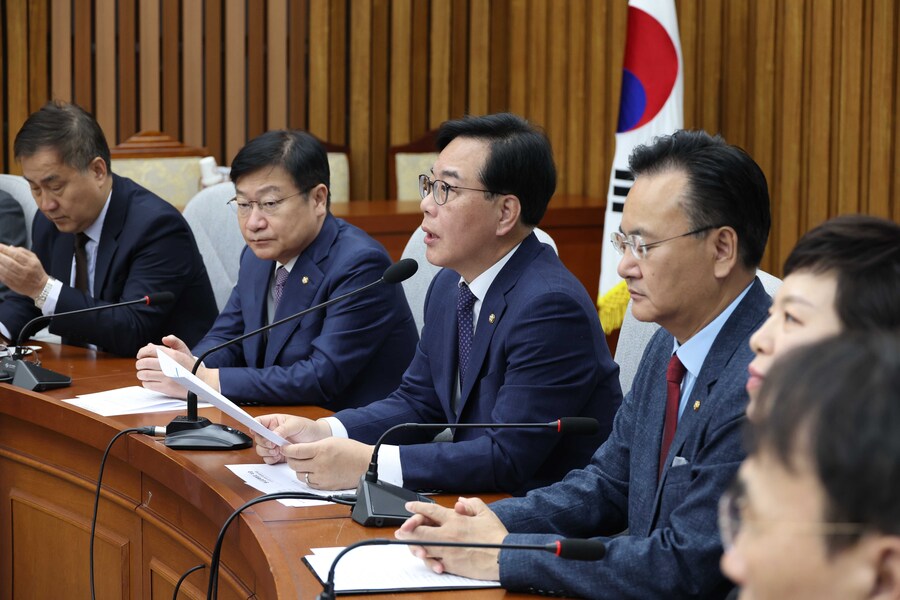 ▲ 송언석 국민의힘 원내대표가 24일 서울 여의도 국회에서 열린 원내대책회의에서 발언을 하고 있다. ⓒ뉴시스