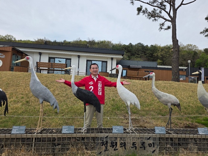 ▲ 김진태 강원특별자치도지사 후보가 철원에서 시작해 영월까지 이어지는 일정 속에서 환경과 관광을 아우르는 정책 구상을 연이어 내놓았다. ⓒ김진태 후보 캠프