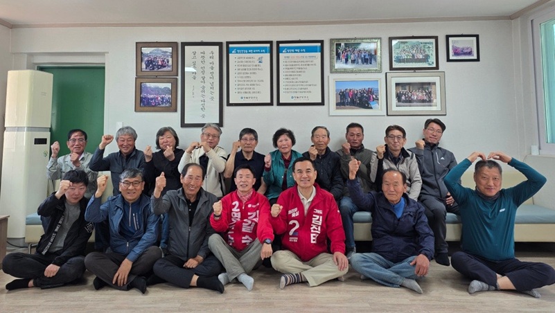 ▲ 김진태 강원특별자치도지사 후보가 지난 주말 영월을 찾아 주민들과의 밀착 소통에 나섰다. ⓒ김진태 후보 캠프