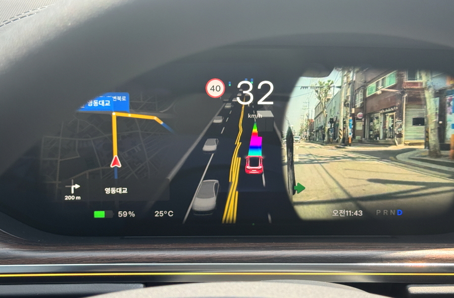 ▲ 쏘카는 모델X, 모델S FSD 감독형 차량의 구독서비스를 시행 중이다. ⓒ김재홍 기자