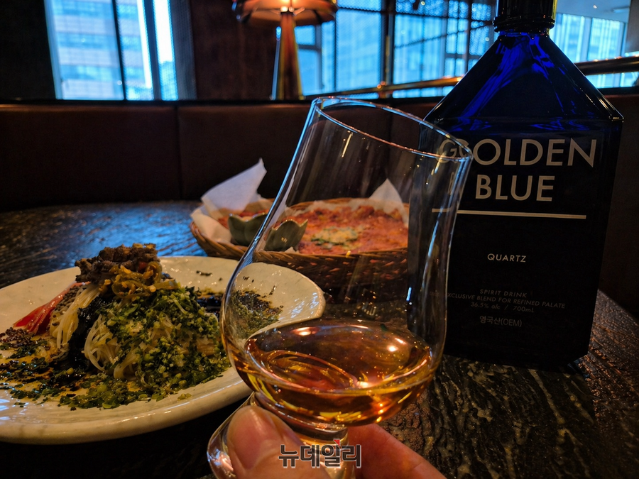 ▲ 니트로 즐길 때에는 부드러운 목 넘김과 과일향, 바닐라, 견과류의 풍미가 두드러진다.ⓒ조현우 기자