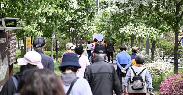 ▲ 대전 중구, 28일 치매를 개인의 문제가 아닌 공동체의 과제로 풀어내며, 일상 속 예방 실천을 확산했다.ⓒ대전중구