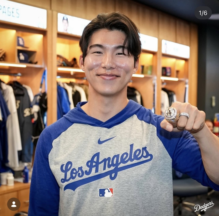 ▲ 김혜성이 뒤늦게 월드시리즈 우승 반지를 받았다.ⓒLA 다저스 제공