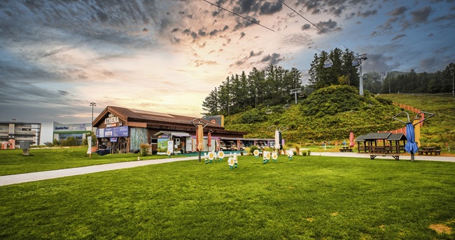 ▲ 하이원리조트 마운틴 광장 모습. ⓒ강원랜드