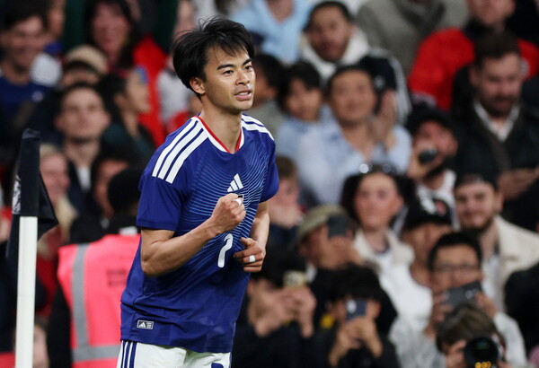 ▲ 일본 J리그는 적극적으로 유럽 진출을 도왔고, 미토마는 현재 EPL 브라이튼에서 뛰고 있다.ⓒ연합뉴스 제공