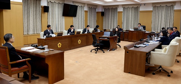 ▲ 제296회 임시회 대전시의회 예산결산특별위원회 회의,ⓒ대전시의회