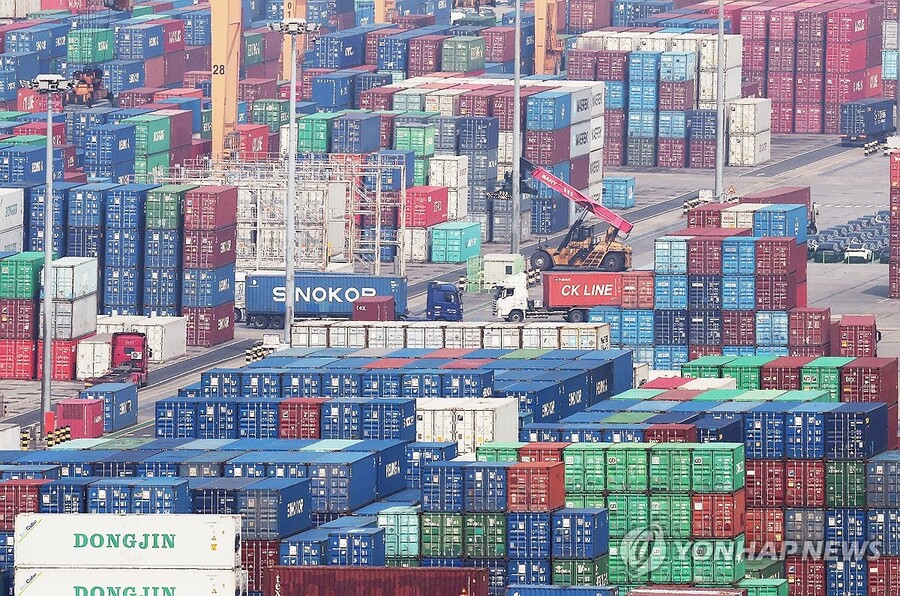 中企 1분기 수출 역대 최대 … 화장품·반도체 견인