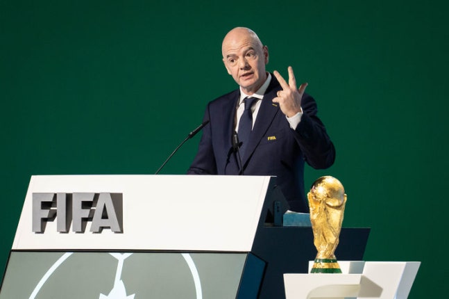 ▲ 인판티노 FIFA 회장이 북중미 월드컵 고가 티켓으로 인해 큰 비판을 받고 있다.ⓒ뉴시스 제공