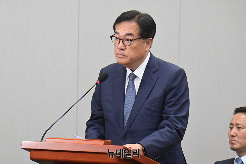 ▲ 정진석 전 대통령비서실장. ⓒ뉴데일리DB