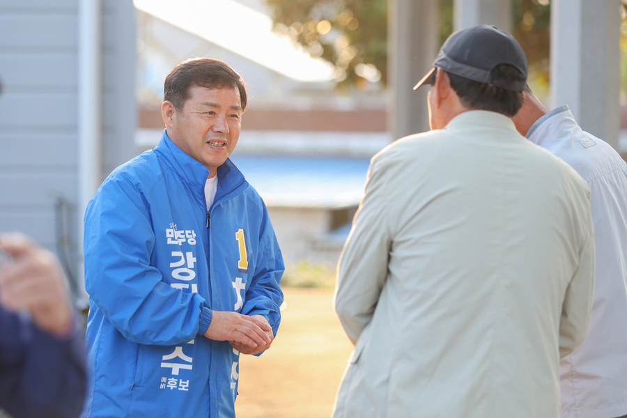 ▲ 차영수 강진군수 후보 활동 모습ⓒ차영수 더불어민주당 강진군수 후보 제공