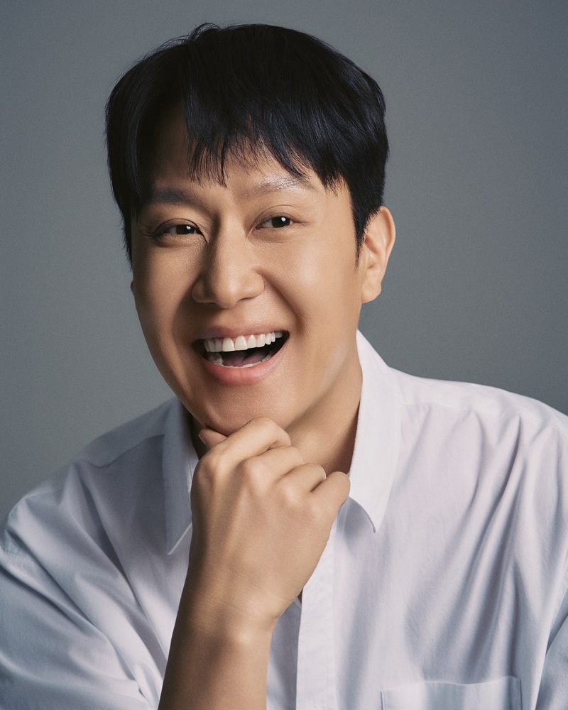 ▲ 사람엔터테인먼트와 전속계약을 체결한 배우 정우. ⓒ사람엔터테인먼트