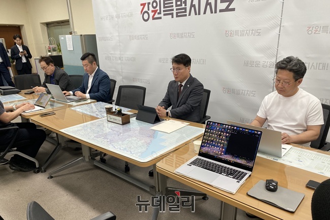 강원특별자치도, 대형산불 없이 봄철 산불조심기간 마무리 ··· 축구장 135개 축소 결실