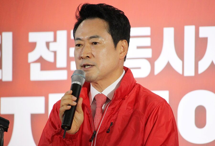 ▲ 장동혁 국민의힘 대표가 12일 충남 천안시 백석동 김태흠 충남도지사 후보 선거사무소에서 열린 충남도당 필승결의대회에 참석해 인사말을 하고 있다. ⓒ뉴시스