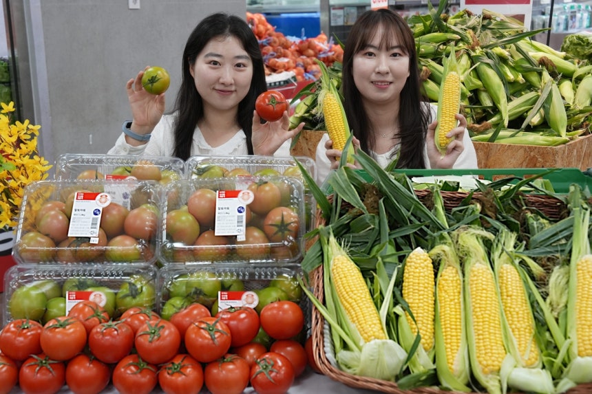 ▲ 롯데마트 초당옥수수, 토마토 ⓒ롯데마트