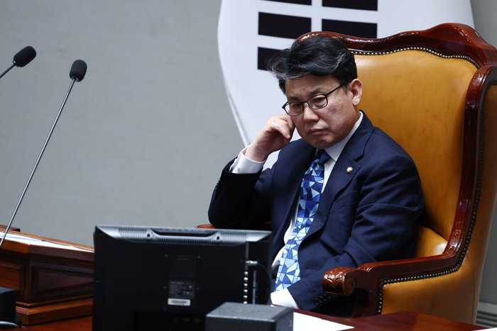 "왜 사회주의냐" "옳은 말씀" 與, 김용범 옹호 나서 … '국민배당금' 정말 실행할 판  