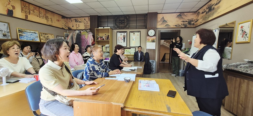 ▲ 한국어문화학과 우즈베키스탄 한국어교육 기관 연수.ⓒ원디대