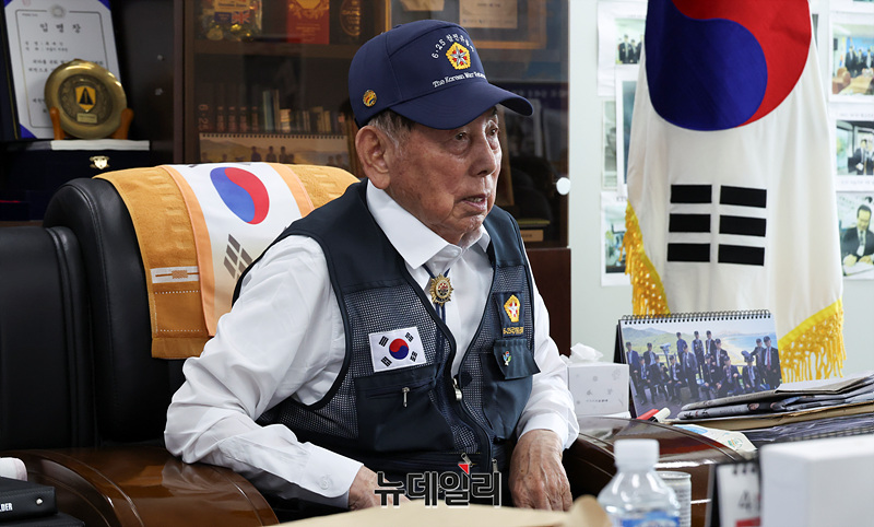 참전용사 울분 "감사의정원은 극우 사업 아닌 참전국 희생 기억 공간 … 역사 잊으면 미래 없어" 