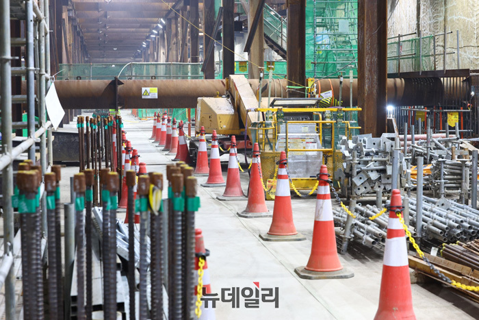 ▲ 지난 17일 철근 누락 등 시공 오류가 발생한 서울 강남구 GTX-A 삼성역 공사 현장 모습. ⓒ뉴시스
