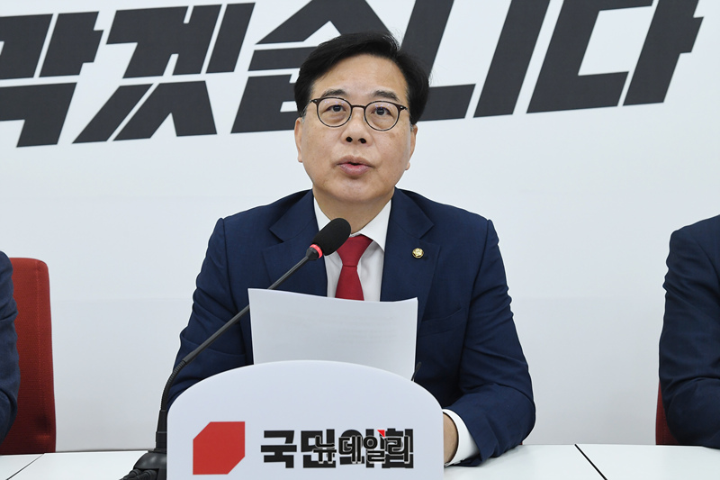 ▲ 송언석 국민의힘 공동선거대책위원장아 18일 오전 국회에서 6.3 지방선거 현안 관련 기자간담회를 갖고 있다. ⓒ이종현 기자