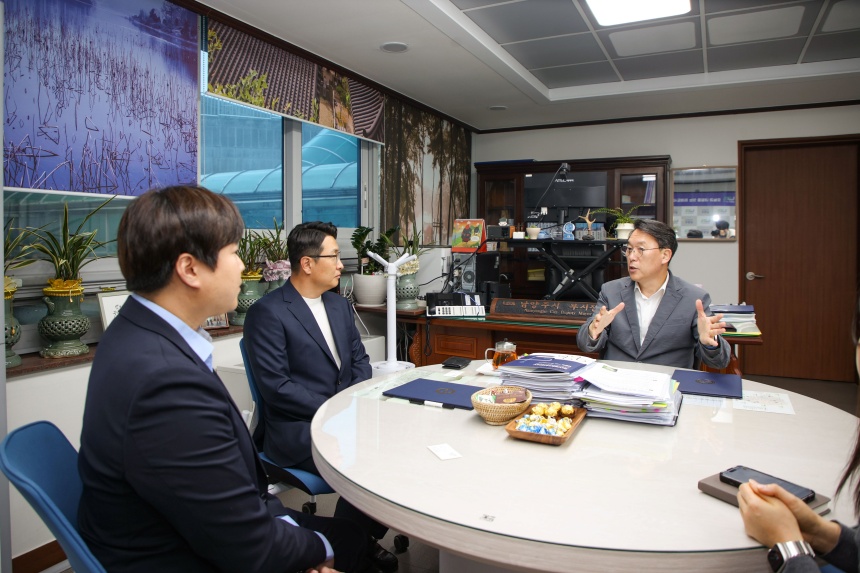 ▲ 남양주시는 전기차 충전 사각지대 해소를 위해 ㈜이엘일렉트릭과 충전 인프라 확충 업무협약을 체결했다 ⓒ남양주시 제공