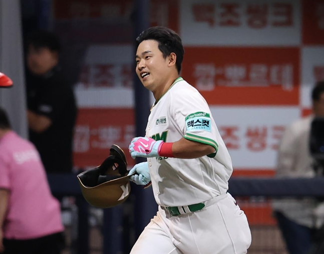 ▲ 키움의 김웅빈이 KBO 역대 5번째로 2경기 연속 끝내기 안타를 때렸다.ⓒ키움 히어로즈 제공